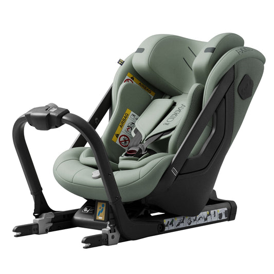 Save £100 on Axkid ONE 3 – The Rear-Facing Seat That Grows With Your Child