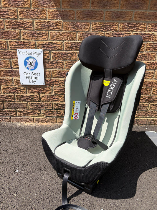 Discover the Axkid Minikid 4 Pro – Now in Limited Edition Nordic Bloom Green!